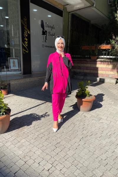 Banbu  paraşut detaylı pantolonlu takım Pembe
