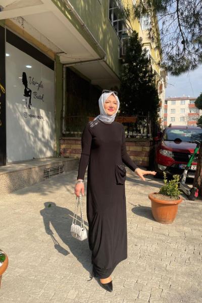 Cebi Ve Omuzu Parıltı Detaylı Elbise Siyah