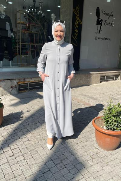 Dügmeli büyük cepli ferace Gri