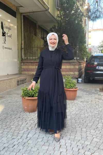 Etegı kat kat tüllü omuzu boncuklu abaya Anadolu Siyahı