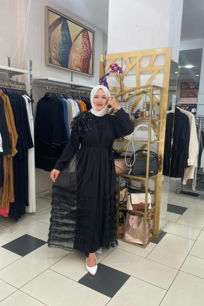 Etegi tül fırfır detaylı omuz aksesuarlı abaya Anadolu Siyahı