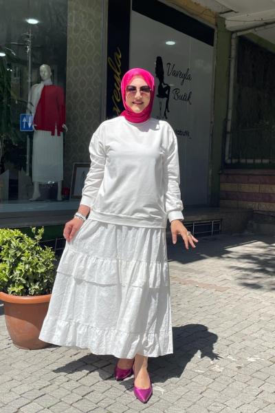 Fısto eteklı takım Beyaz