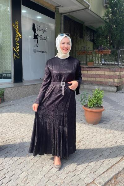 Jakarlı etegi volonlu elbise Siyah