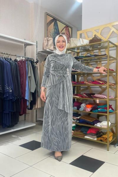 Jakarlı tül abiye beli taşli Gri