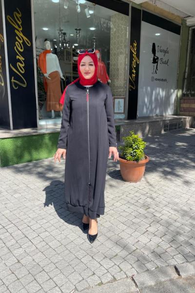 Kapşonlu fermuarlı ferace Siyah