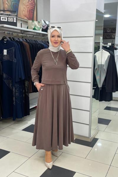 Kol detayin zimba baskılı etekli takım Vizon