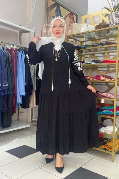 Kolları işlemeli desenlı çiçekli Siyah