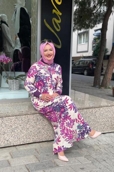 Kolları ve yakası ribanalı elbıse Mor