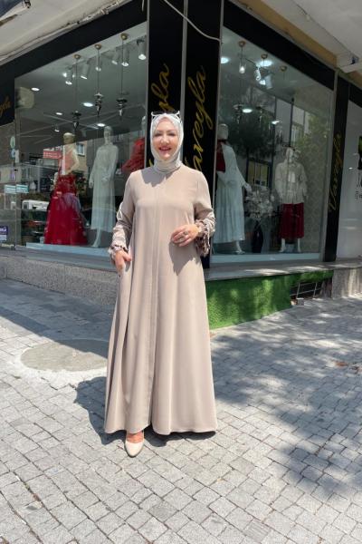 Kolu dantel detaylı taşlı ferace Vizon