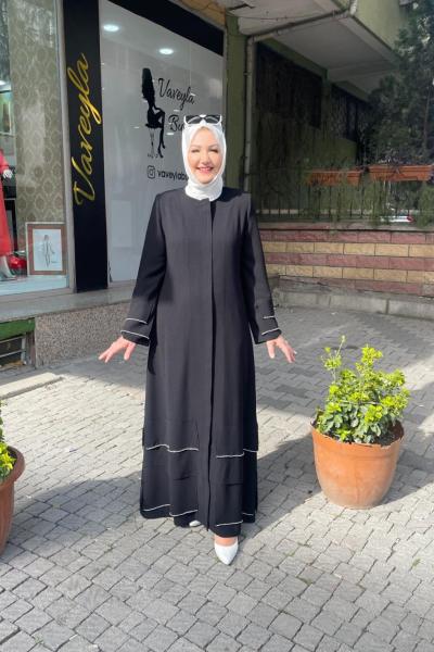 Kolu eteği taşlı ferace Siyah