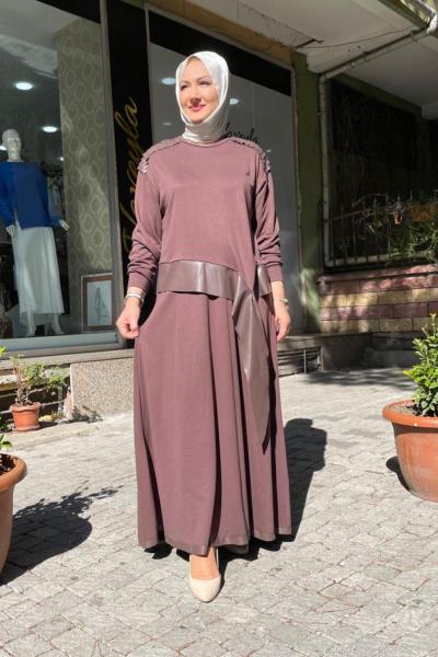 Omuzları ve beli deri kemer detaylı çelik eteklı takım Acı Kahve