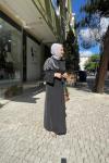 Omuzu ve kol ucu taşlı abaya Anadolu Siyahı