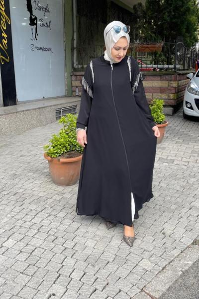 Omuzu yakası taş puskullu şifon ferace Siyah