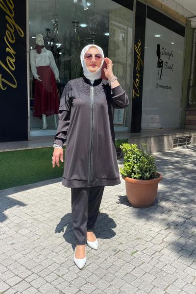 Önden fermuarlı pantolonlu takım Anadolu Siyahı