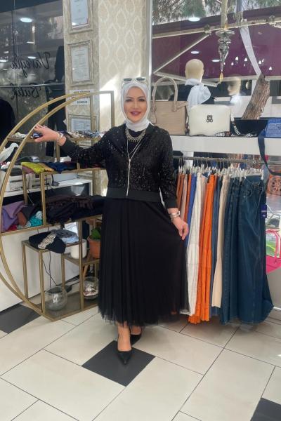 Önden fermuar detaylı paletlı eteklı takım Siyah