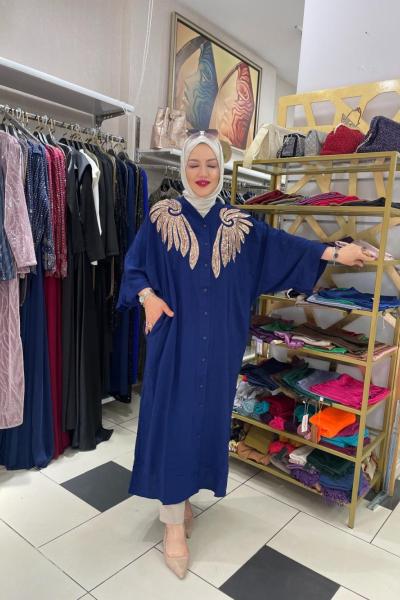 Önleri işlemeli pullu kap Lacivert