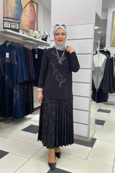 Önünde fermuar detaylı eteklı takım Siyah