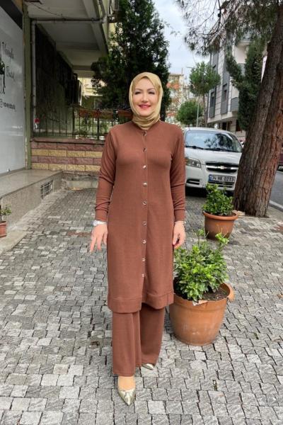 Örme pantolonlu  takım Kahverengi