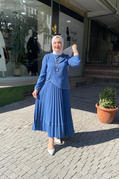 Piliseli eteklı takım Mavi