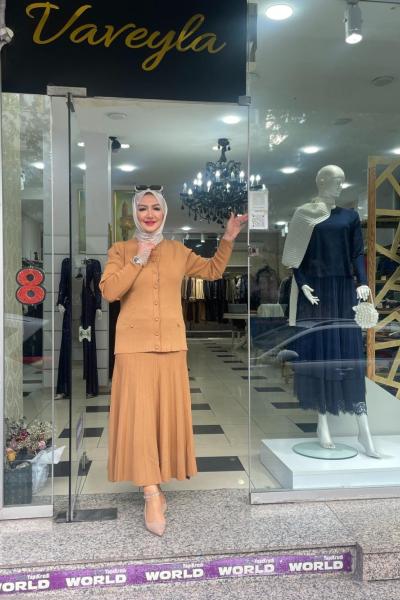 Piliseli eteklı takım Taba