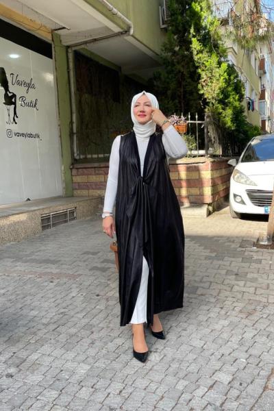 Şifonlu deri gorunumlu yelek Siyah