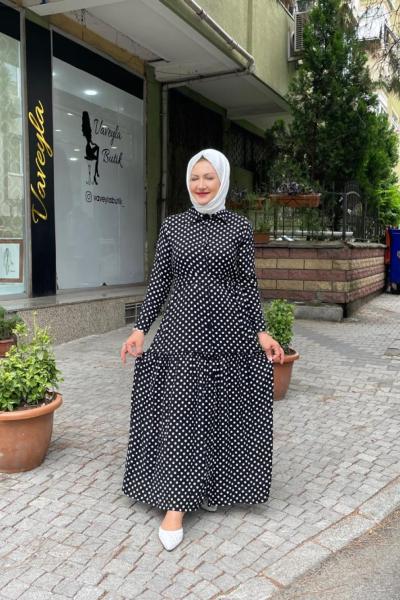 Siyah puantıyelı elbıse Siyah