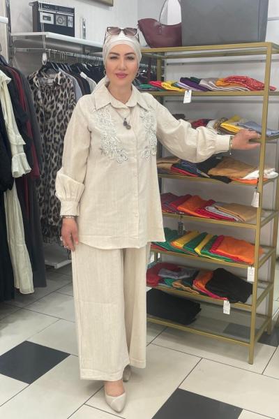 Taşli keten pantolonlu takım Bej