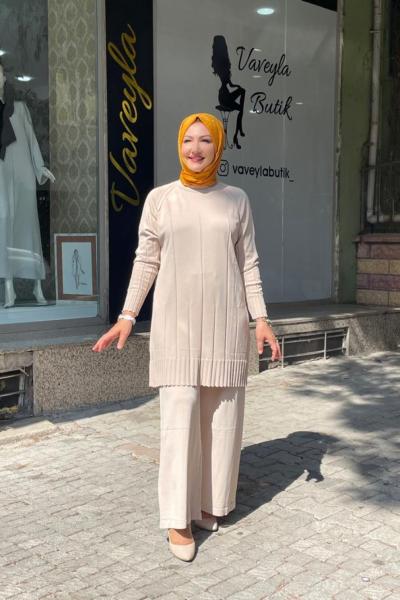 Ters düz örgülü tunik Bej