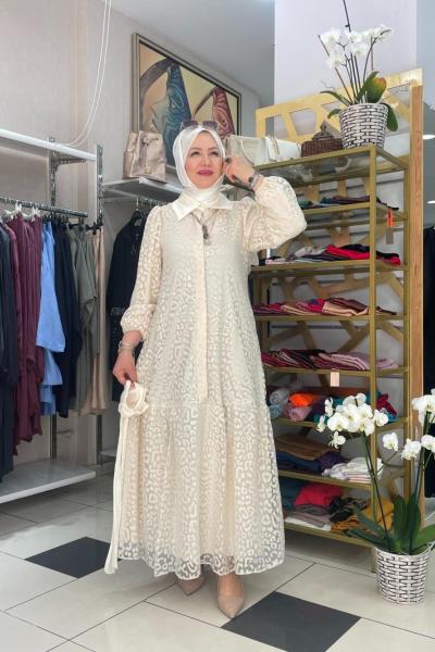 Tüllü kemerli elbıse Bej