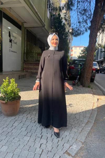 Yakası ve kolu rivanalı ferace Siyah